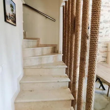 Beach House, 2 Mins To The Sea * Никити